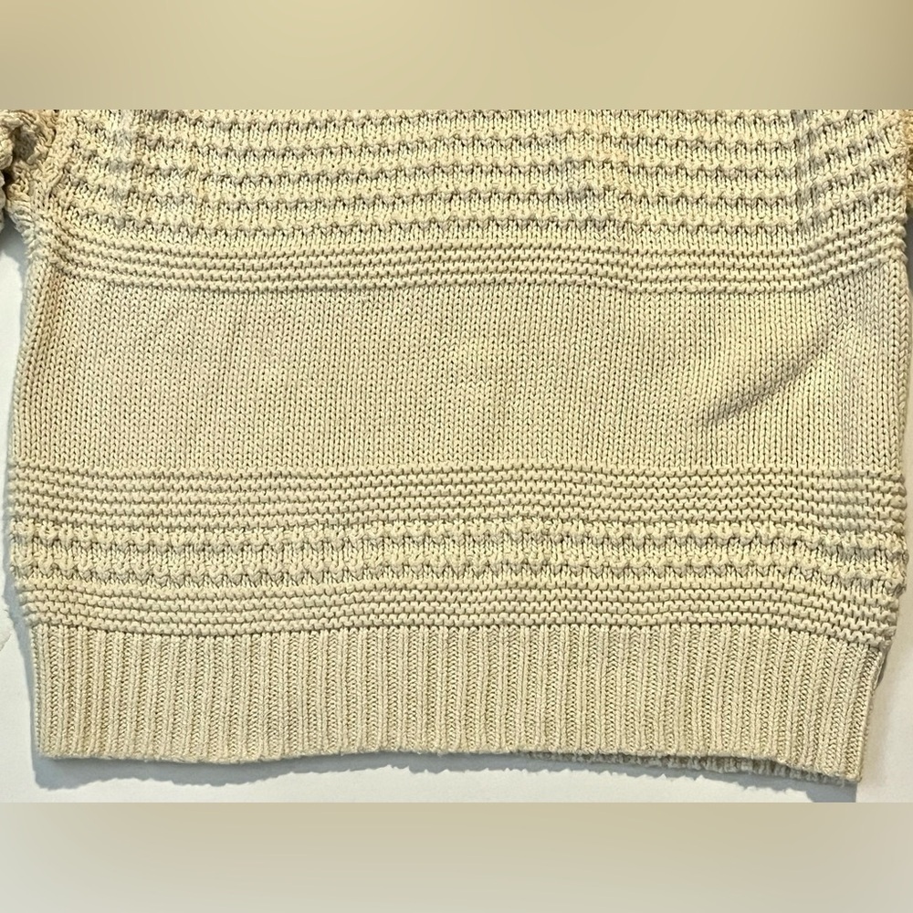Universal Thread Women’s Cream Knit Warm Cozy Sweater Size Small - Picture 3 of 14